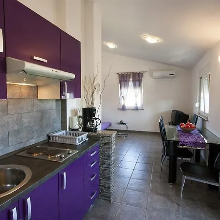 Apartment Pula 8 Lägenhet Pula