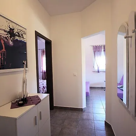 Apartment Pula 8 Lägenhet