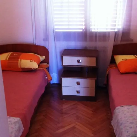 Apartment Pula 8 Pula