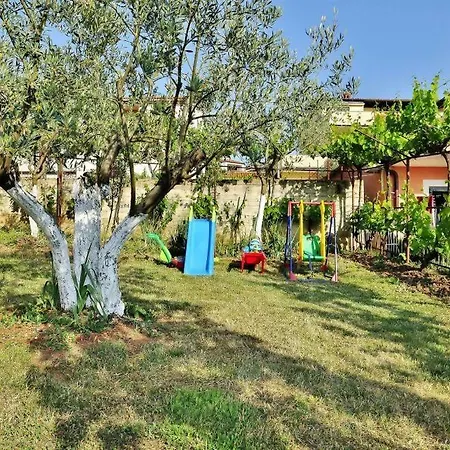 Apartment Pula 8 * Pula