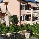 8 Apartmán *