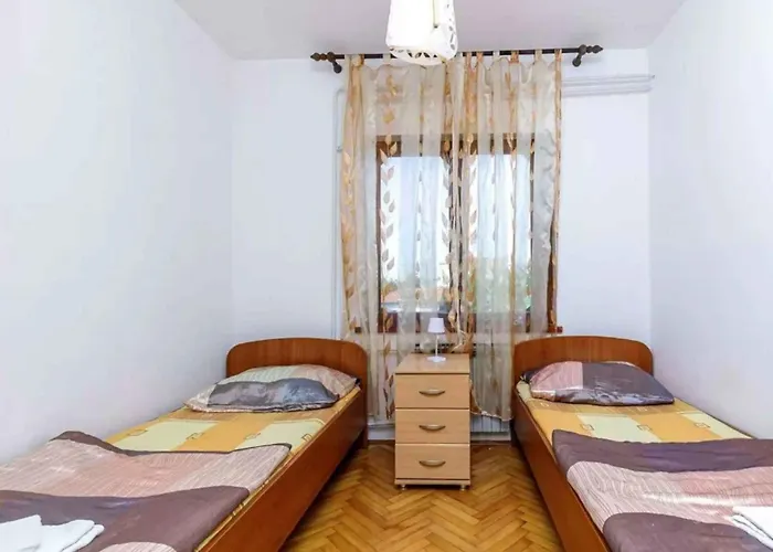 Apartment Pula 8 * Pula